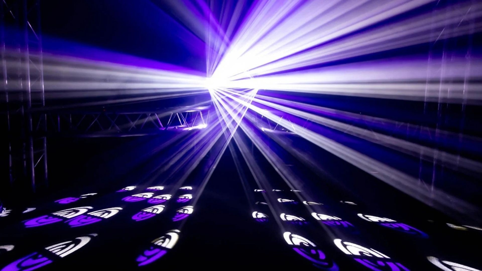 CHAUVET DJ Blazor Specifications