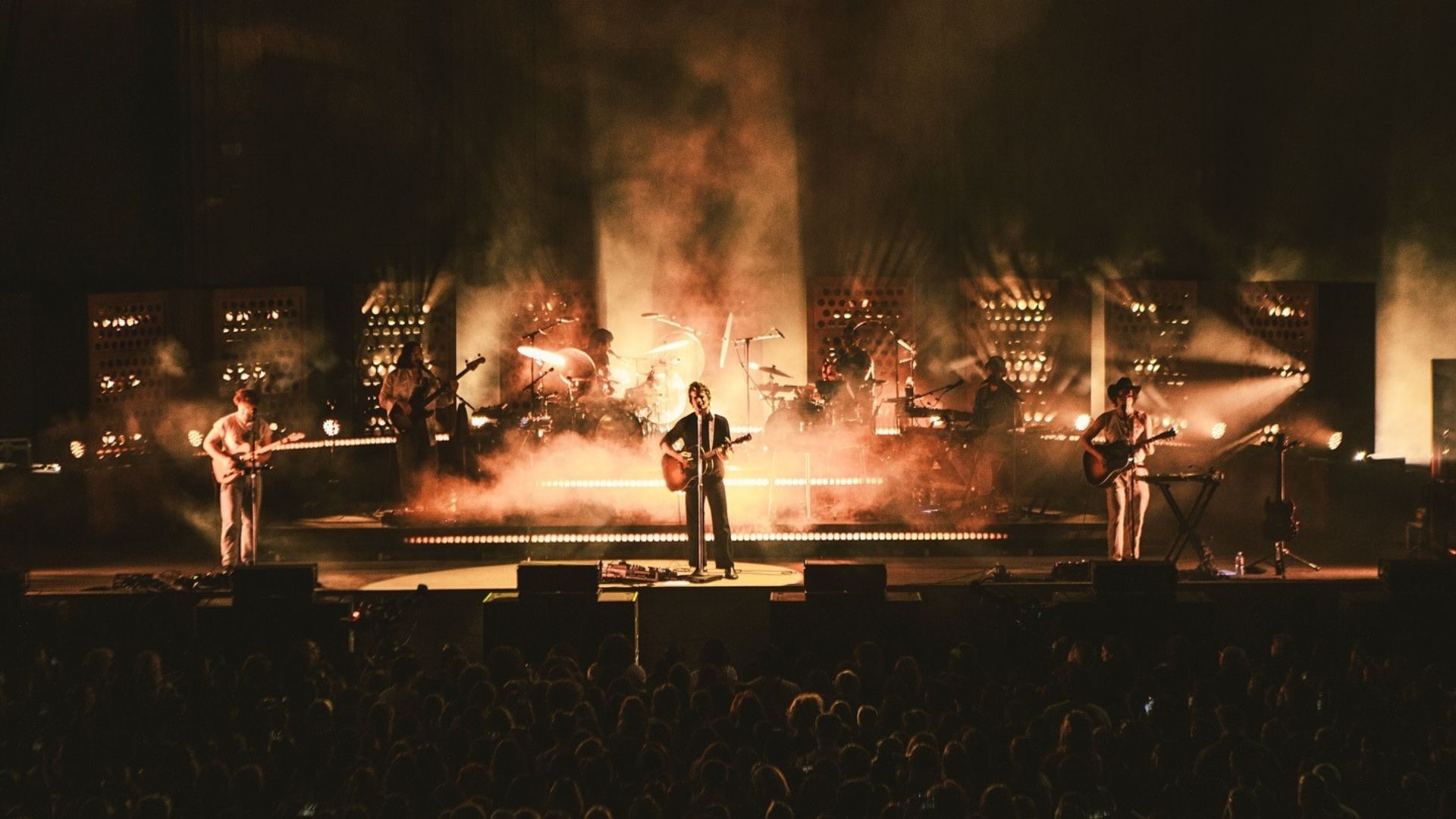 Chauvet Professional Maverick Storm 1 Flex included and Optional Accessories